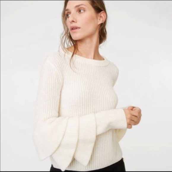 Club Monaco Sweaters - Club Monaco tiered sleeve sweater